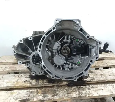 Manual 6 speed gearbox