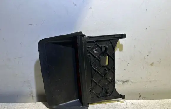 Dodge Challenger Third/center stoplight 05028782AD