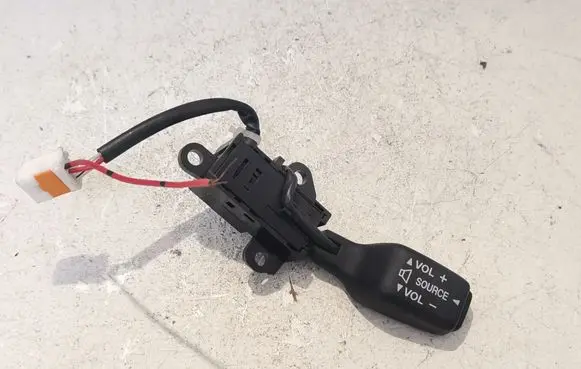 Mazda 323 Sound control switch 