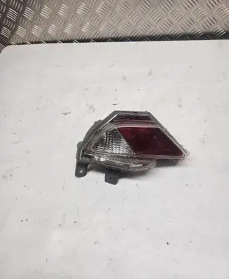 Toyota RAV 4 (XA40) Rear fog light 8149042070 12M050427