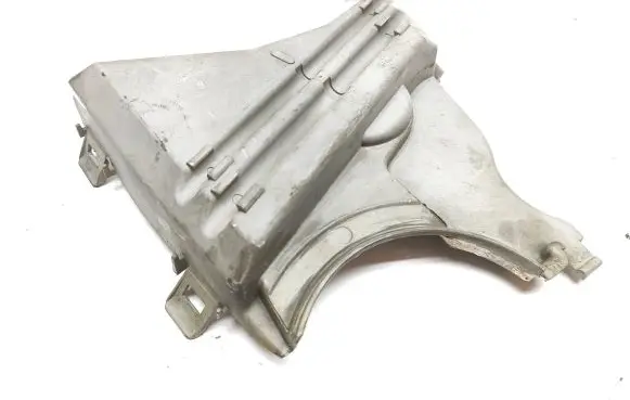 Renault Captur Other engine bay part 135613805R 135611020R