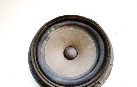 Suzuki SX4 Front door speaker 3910226j00 39102-26j00