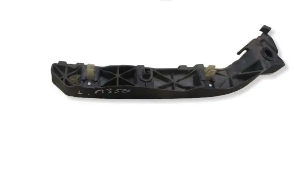 Hyundai i40 Front bumper mounting bracket 865153Z000