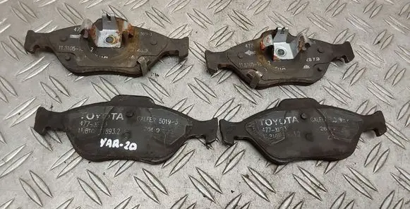 Toyota Yaris Brake pads (front) 