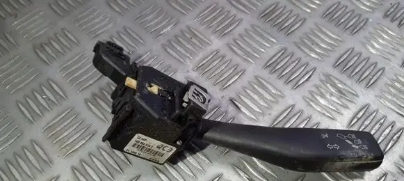 Volkswagen Golf V Indicator stalk 1K0953513E