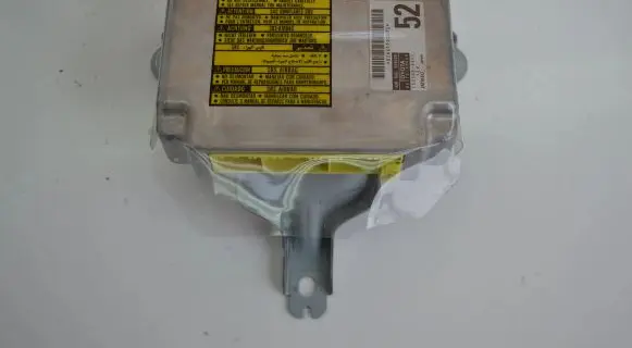 Lexus RX 450H Airbag control unit/module