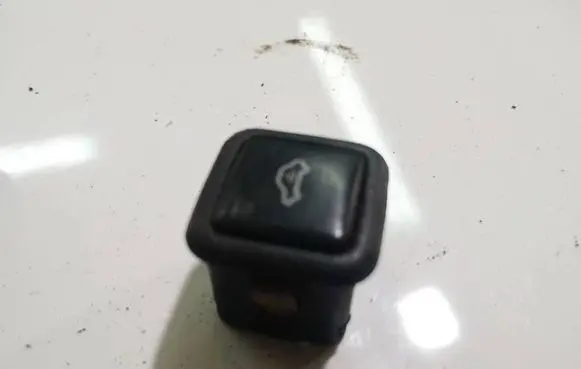 Audi A4 S4 B5 8D Other switches/knobs/shifts 431951253h