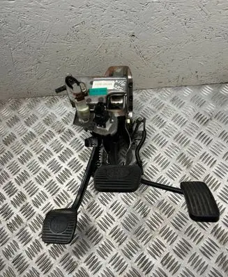 Alfa Romeo 166 Pedal assembly 60682263