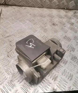 Audi A6 S6 C4 4A Mass air flow meter 4a0133471