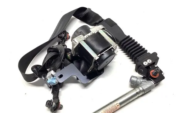 KIA Sportage Front seatbelt 88820F1200WK 635290800B