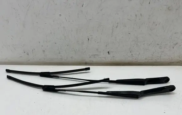 Porsche Panamera (971) Front wiper blade arm 971955409 971955410