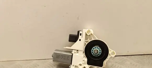 Tesla Model Y Front door window regulator motor G31581100