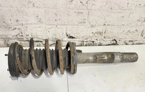 BMW 7 E65 E66 Front shock absorber with coil spring 6765067 V7239TB