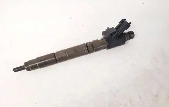 Fuel injector