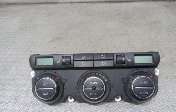 Volkswagen PASSAT B6 Climate control unit