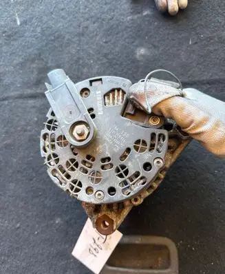 Land Rover Freelander 2 - LR2 Generator/alternator 0121715024