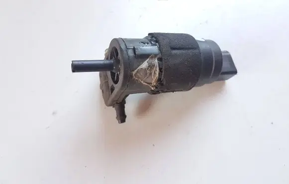Audi Q5 SQ5 Windscreen/windshield washer pump 8K9955647