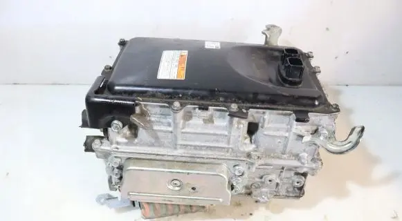 Toyota C-HR I Voltage converter inverter G9200-47241