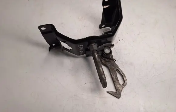 BMW X5 E70 Engine bonnet/hood lock/catch 7164801 51237164801