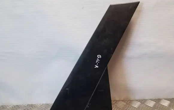 (D)pillar trim (top)