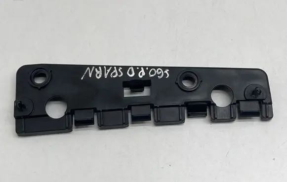 Volvo S60 Fender mounting bracket 31448917 AEH16