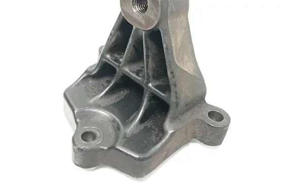 Opel Vivaro Engine mounting bracket 8200805829 2103000PT01 91165625