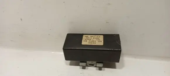 Nissan Patrol Y60 Door central lock control unit/module 2851689900 ET898 30830S