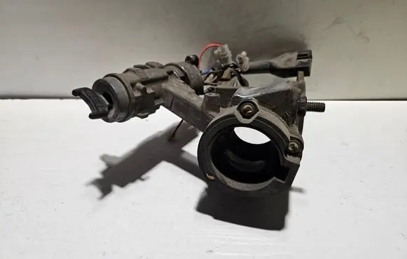 Toyota Celica T180 Ignition lock 45020207