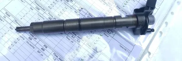 Audi A6 S6 C6 4F Fuel injector 059130277AJ 0445115054