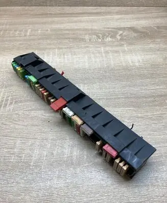 BMW 5 E39 Fuse box set 8366570