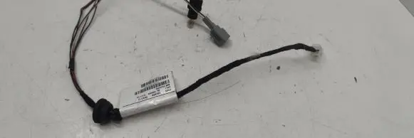 Nissan Qashqai Rear tail light wiring loom 820904