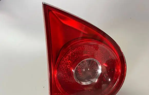 Volkswagen Golf V Tailgate rear/tail lights 1K6945093G 89031705