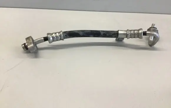 Land Rover Evoque II Air conditioning (A/C) pipe/hose K8D219E932AB