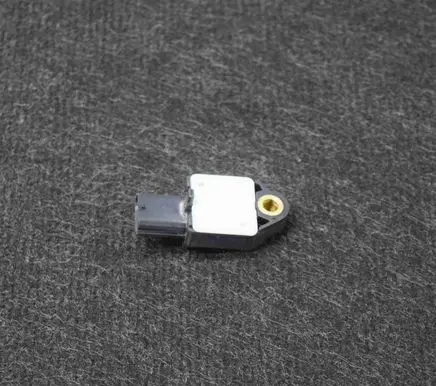 Toyota Hilux (AN10, AN20, AN30) Airbag deployment crash/impact sensor 898310W050 654505246M