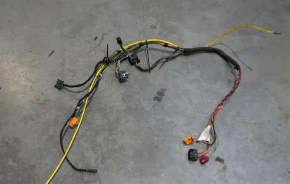 Mercedes-Benz C W202 Front door wiring loom/harness boot A2025405307