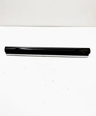 Porsche Cayenne (92A) Dashboard glove box trim 7P5857222P 30092013 3002925000