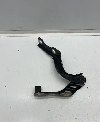 MG ZS Engine bonnet/hood hinges 10457979 10457979R