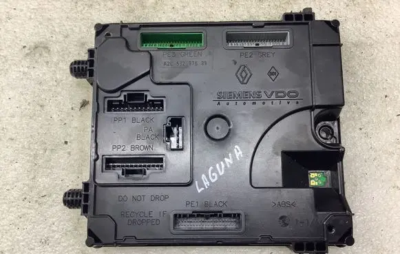 Renault Laguna III Comfort/convenience module A2C53186521 284B10046R 350016680571713