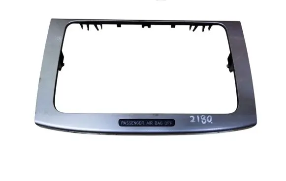 Volkswagen PASSAT B6 Radio/GPS head unit trim 3C0858069M 3C0919234