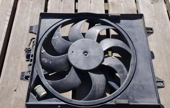 Fiat 500 Electric radiator cooling fan 878300600
