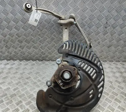 Audi RS6 C8 Front wheel hub 4K0407560D 4K0407242C