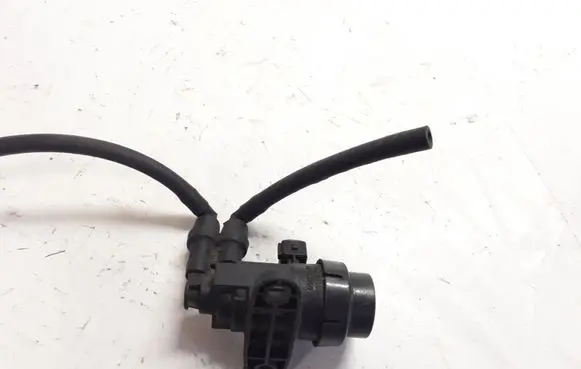 Ford Mondeo MK I Turbo solenoid valve 95BB91459