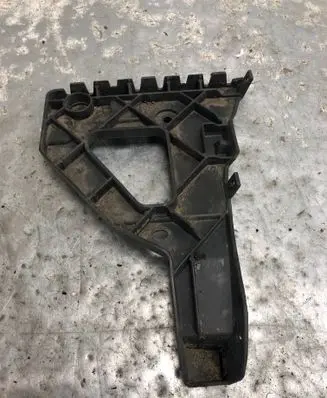 Audi A6 S6 C6 4F Front bumper mounting bracket 4F0807227