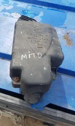 Alfa Romeo Mito Fuse box cover