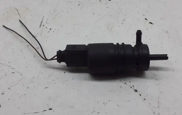 Audi A4 S4 B6 8E 8H Windshield washer spray nozzle 