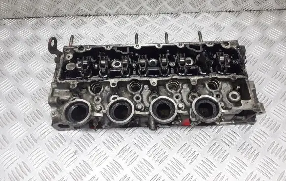 Mazda 2 Engine head C0688350