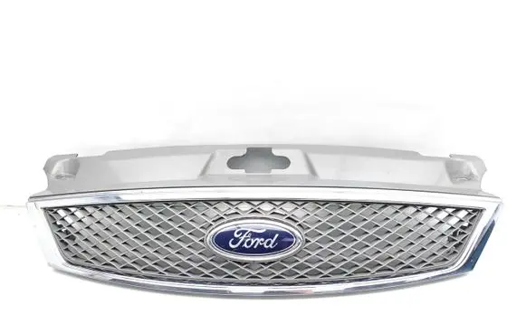 Ford Mondeo Mk III Front bumper upper radiator grill 3S718A100BA 3S7X8A133BA
