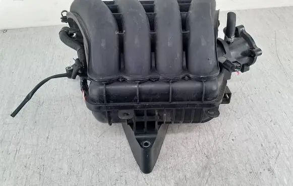 Mazda 3 III Intake manifold