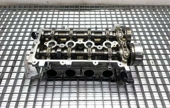 KIA Xceed Engine head