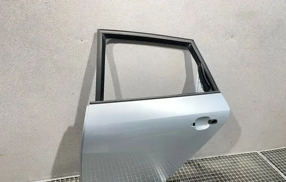 Seat Ibiza IV (6J,6P) Rear door 6J8833311